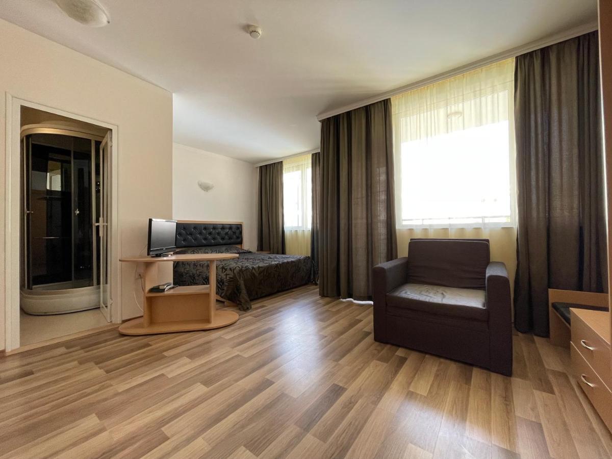 Hotel Incognito Pomorie Exterior foto